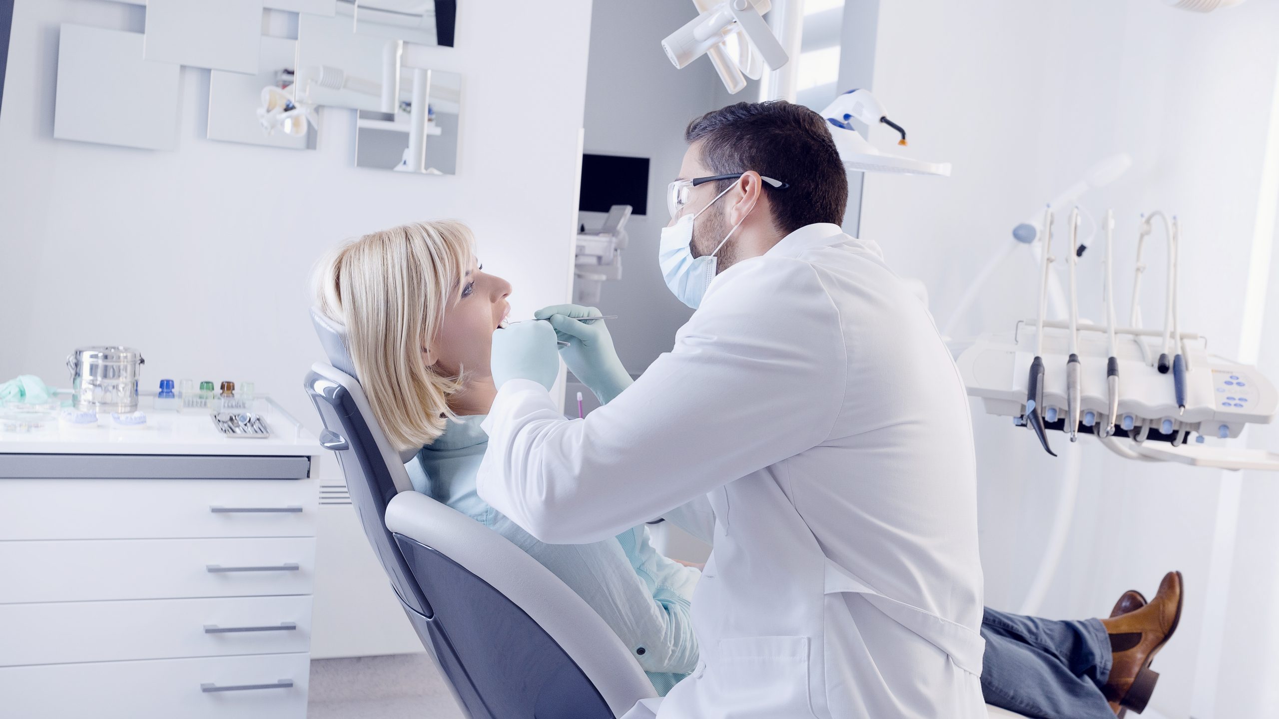Dentist in Melbourne, AR